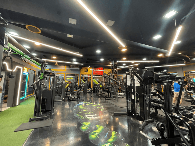 R8 Gym