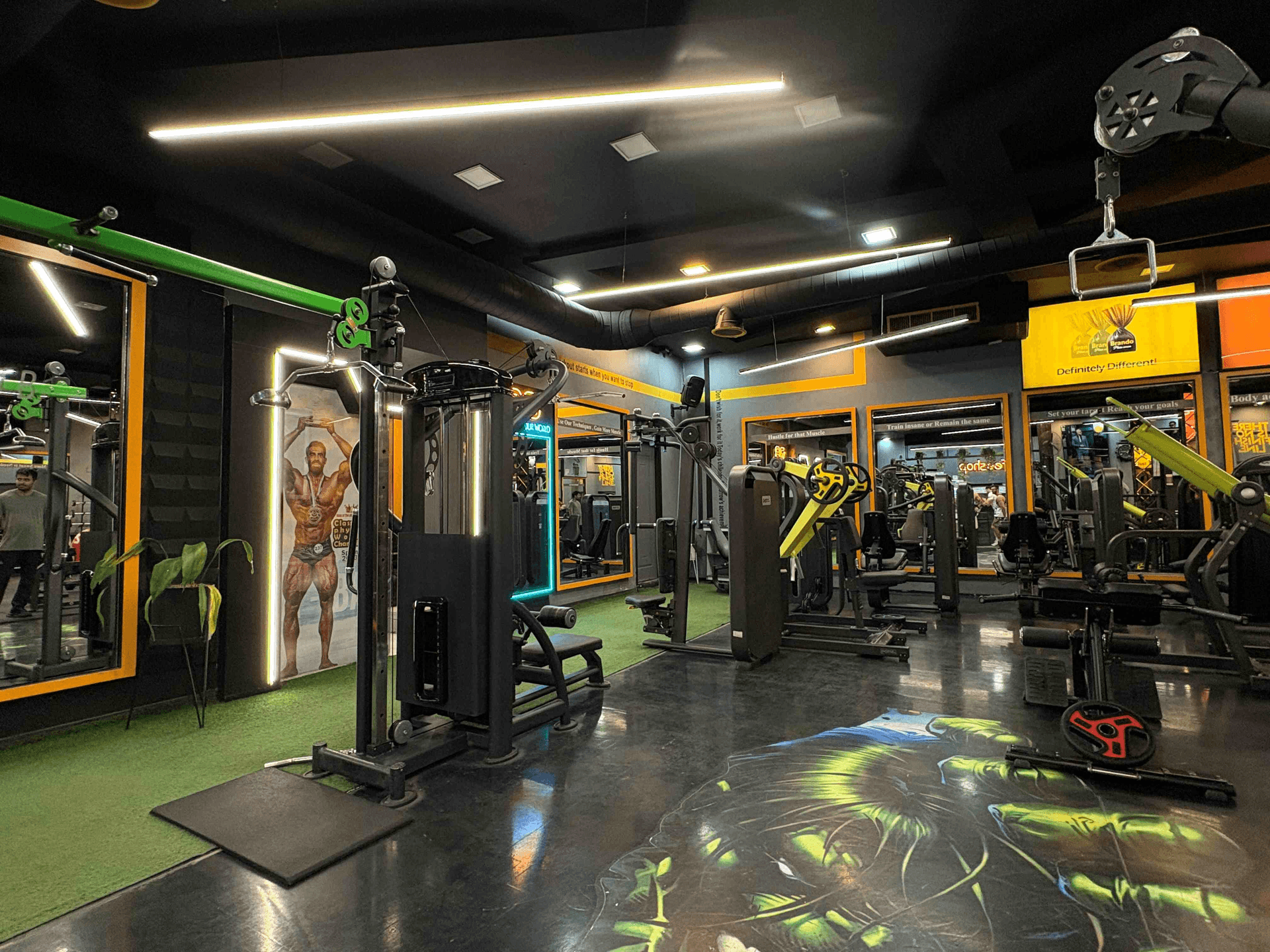 R8 Gym - تصویر ۱